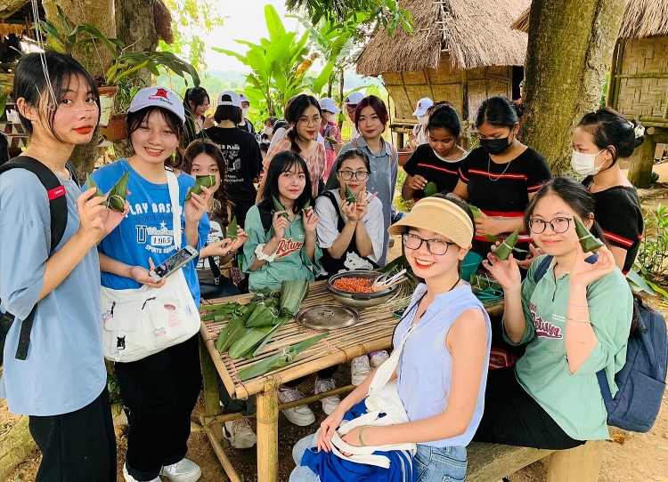 “Tuổi thơ với ngày Hè” chuỗi hoạt động hấp dẫn du khách nhí dịp tháng 6 “Tuổi thơ với ngày Hè” chuỗi hoạt động hấp dẫn du khách nhí dịp tháng 6