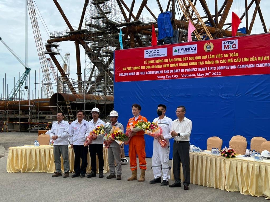 PTSC M&C phát động thi đua hoàn thành công tác nâng hạ các mã cẩu lớn dự án SHWE