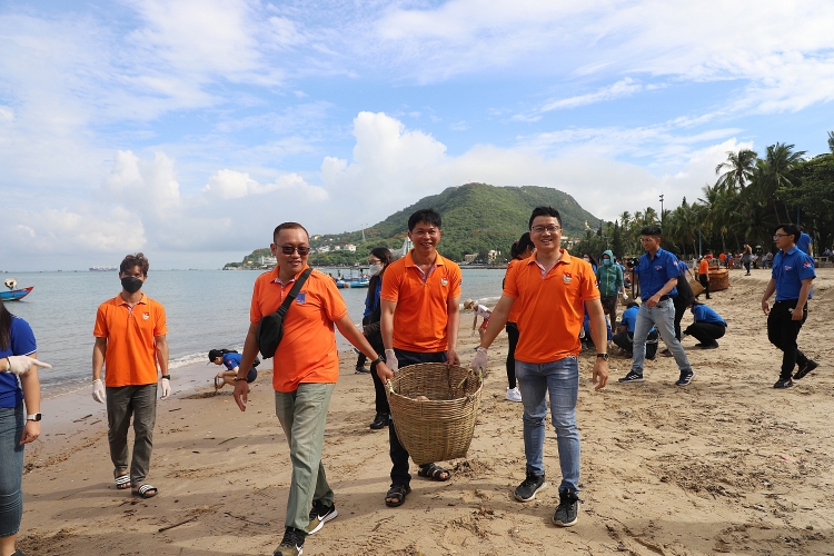 Tuổi trẻ Vietsovpetro chung tay góp hành động nhỏ, lan tỏa ý nghĩa lớn