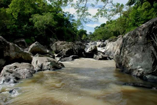 Chiêm ngưỡng những thác nước đẹp và hùng vĩ ở Đắk Lắk Chiêm ngưỡng những thác nước đẹp và hùng vĩ ở Đắk Lắk