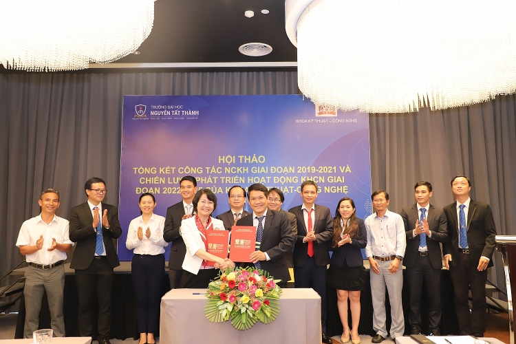 PVU và NTTU giao lưu, hợp tác cùng phát triển