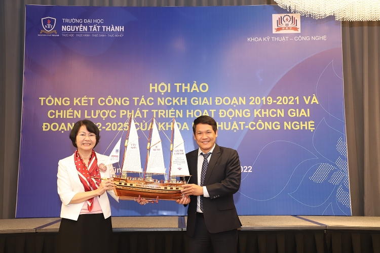 PVU và NTTU giao lưu, hợp tác cùng phát triển