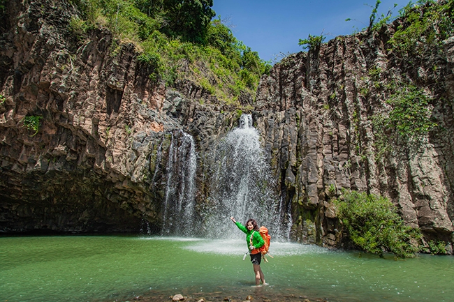 Nguyên sơ thác Vực Hòm Nguyên sơ thác Vực Hòm