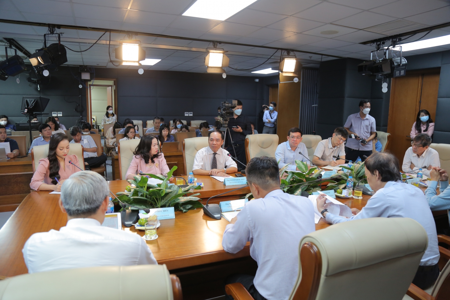 Hoàn thiện thể chế - Đòn bẩy cho ngành Dầu khí phát triển