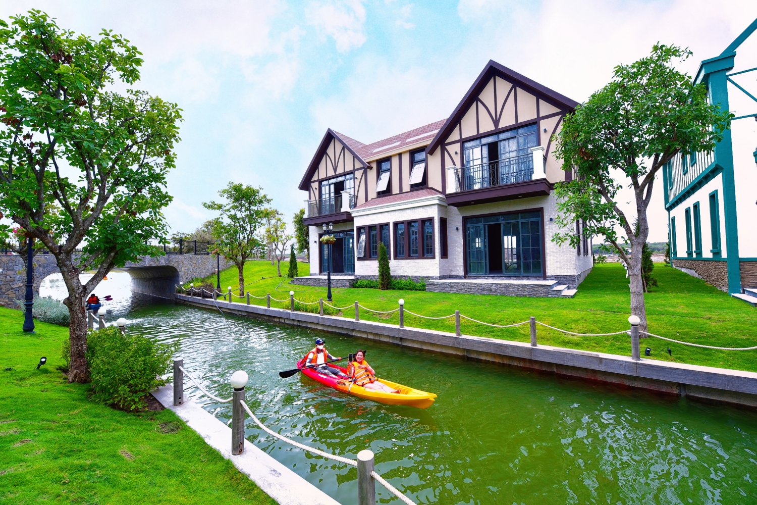 Ngôi làng cổ Giethoorn là nguồn cảm hứng thiết kế cho khu biệt thự Lagoon, phân kỳ The Tropicana