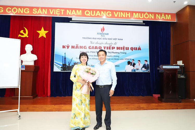 PVU tổ chức nói chuyện chuyên đề “Kỹ năng giao tiếp hiệu quả”