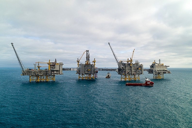 Equinor và các đối tác xây dựng điện gió ngoài khơi cung cấp cho các mỏ dầu