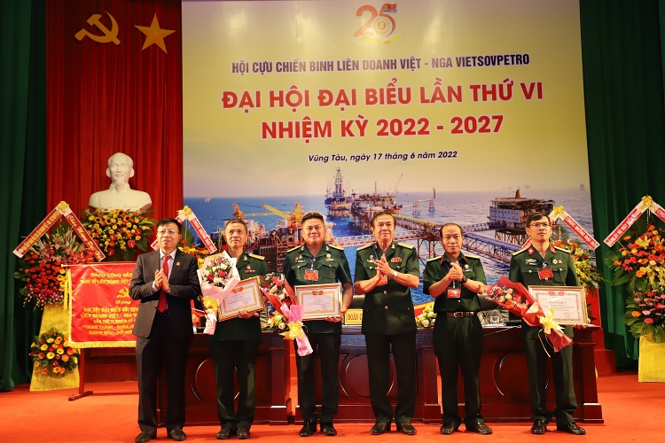 Hội Cựu chiến binh Vietsovpetro, Phát huy bản chất “Bộ đội Cụ Hồ”: Trung thành – Đoàn kết – Gương mẫu – Đổi mới