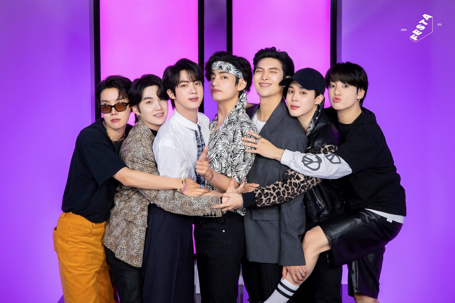 Tổng hợp sao Hàn tuần qua (20/6 - 26/6): Jaehyun (NCT) chính thức trở thành Đại sứ thương hiệu cho Prada Tổng hợp sao Hàn tuần qua (20/6 - 26/6): Jaehyun (NCT) chính thức trở thành Đại sứ thương hiệu cho Prada