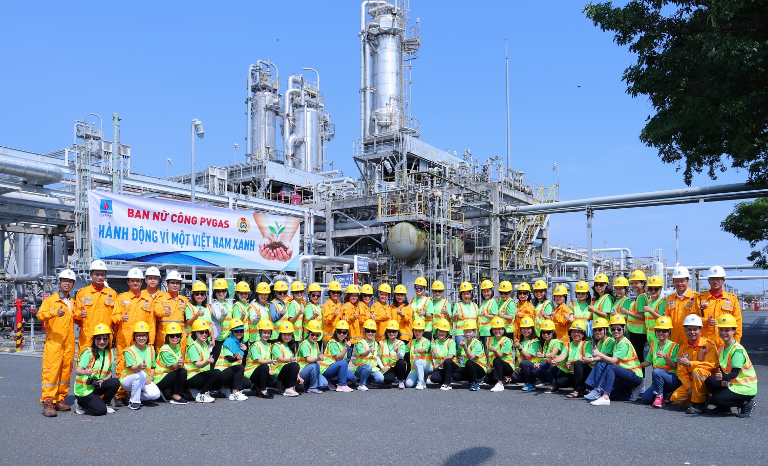 Cuộc gặp gỡ của nữ công Công đoàn PV GAS: Tinh thần nữ lao động bừng sáng và ngọt ngào