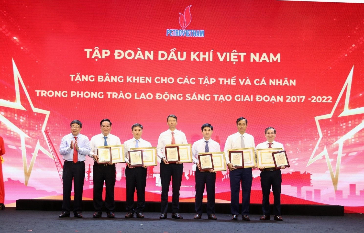 Thi đua Lao động sáng tạo, đổi mới là chìa khóa cho sự phát triển của Petrovietnam