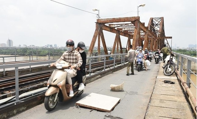 Hà Nội: Thành lập tổ công tác cải tạo cầu Long Biên