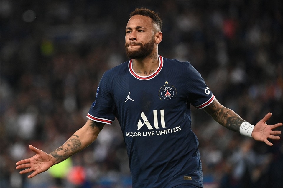 Tin thể thao ngày 1/7: Newcaste “dụ” Neymar bằng lương 500 nghìn bảng/ tuần Tin thể thao ngày 1/7: Newcaste “dụ” Neymar bằng lương 500 nghìn bảng/ tuần