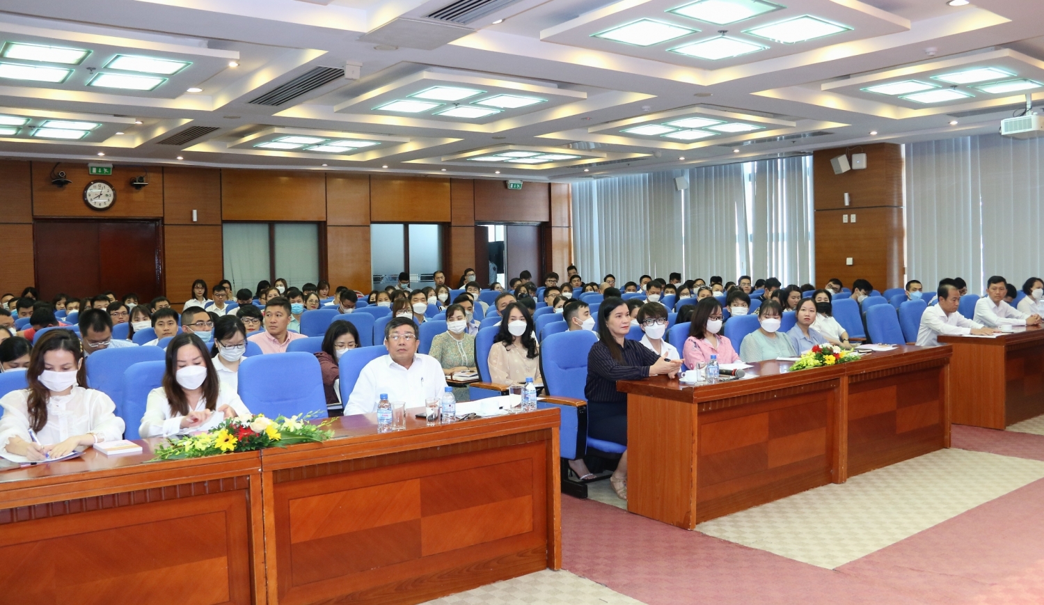 Bồi dưỡng lý luận chính trị cho đối tượng kết nạp Đảng năm 2022 tại khu vực Hà Nội