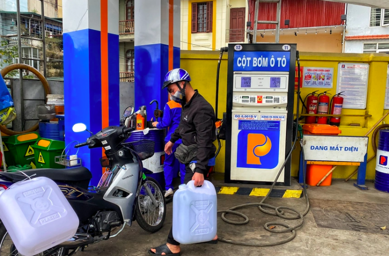 Yêu cầu cấp đủ vốn cho doanh nghiệp kinh doanh xăng dầu Yêu cầu cấp đủ vốn cho doanh nghiệp kinh doanh xăng dầu