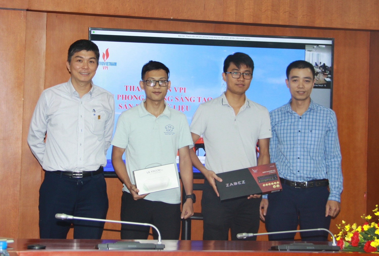 Thanh niên VPI tiên phong trong sáng tạo sản phẩm dữ liệu