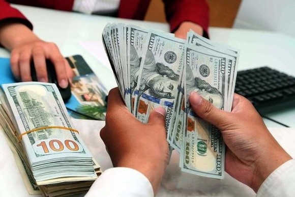 Tin ngân hàng ngày 17/11: Tỉ giá USD trên thị trường chợ đen giảm mạnh Tin ngân hàng ngày 17/11: Tỉ giá USD trên thị trường chợ đen giảm mạnh