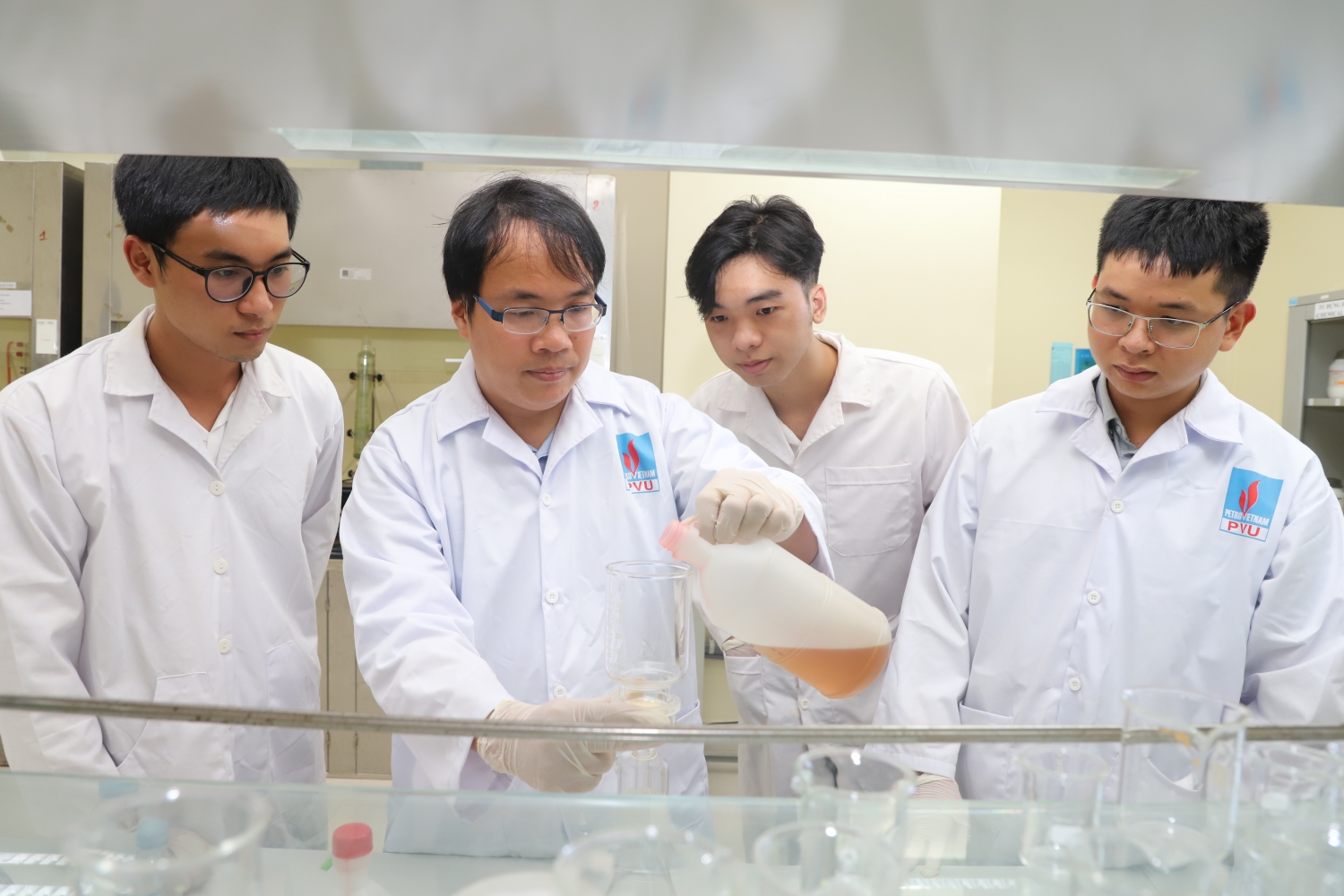 TS. Dương Chí Trung: Người thầy đam mê nghiên cứu, sáng tạo