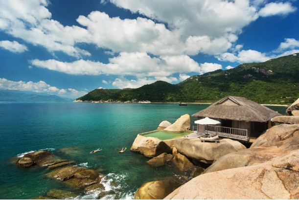 Vịnh Ninh Vân - Điểm thu hút du khách với vẻ đẹp tựa thiên đường Vịnh Ninh Vân - Điểm thu hút du khách với vẻ đẹp tựa thiên đường
