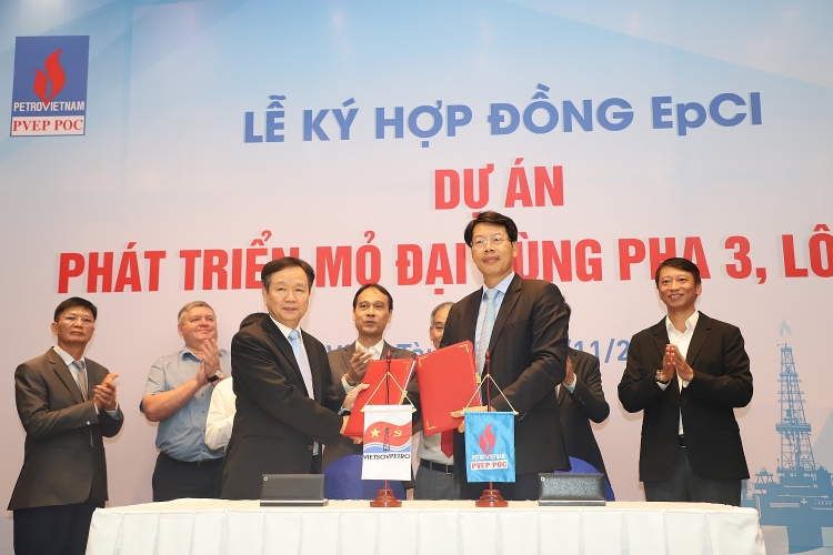 PVEP POC và Vietsovpetro tổ chức Lễ Ký kết Hợp đồng EPCI dự án phát triển mỏ Đại Hùng Pha 3, Lô 05.1a