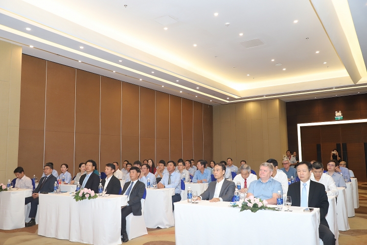 PVEP POC và Vietsovpetro tổ chức Lễ Ký kết Hợp đồng EPCI dự án phát triển mỏ Đại Hùng Pha 3, Lô 05.1a