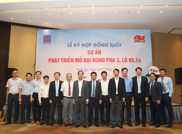 PVEP POC và Vietsovpetro tổ chức Lễ Ký kết Hợp đồng EPCI dự án phát triển mỏ Đại Hùng Pha 3, Lô 05.1a