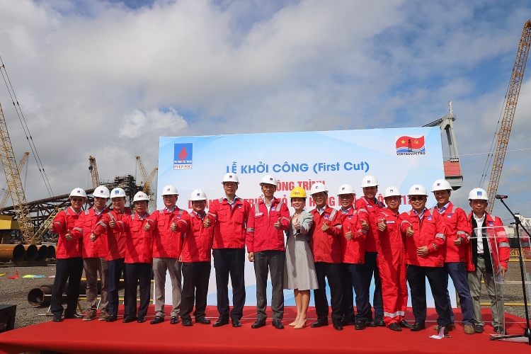 Khởi công công trình Dự án phát triển mỏ Đại Hùng Pha 3, Lô 05.1a