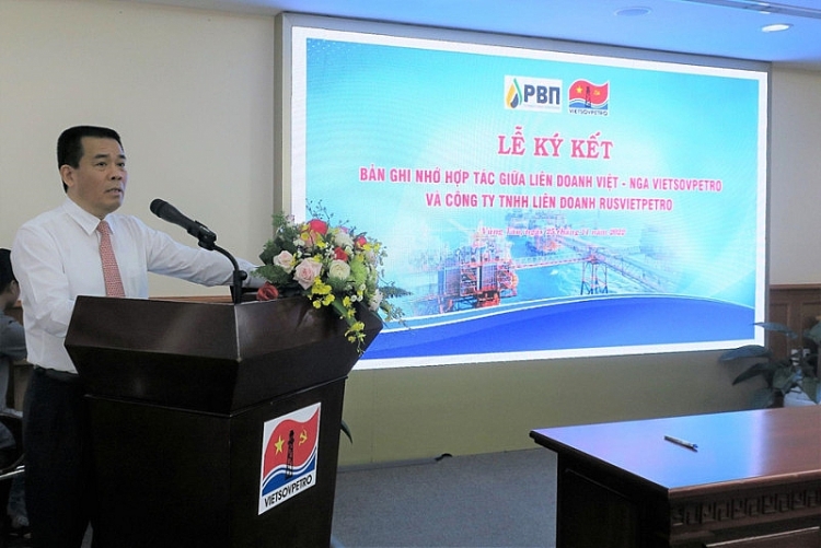 Liên doanh Vietsovpetro và Công ty TNHH Liên doanh Rusvietpetro ký kết Bản ghi nhớ hợp tác