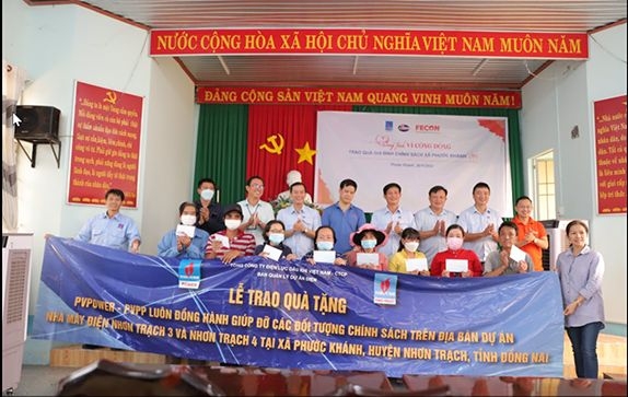 PV Power PP tặng quà cho các đối tượng chính sách, gia đình có công với cách mạng