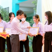 Học bổng 