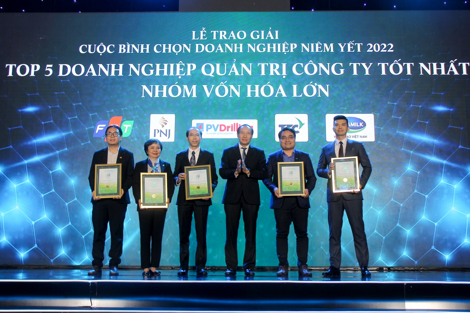 PV Drilling được vinh doanh Top 5 doanh nghiệp có Báo cáo quản trị công ty tốt nhất