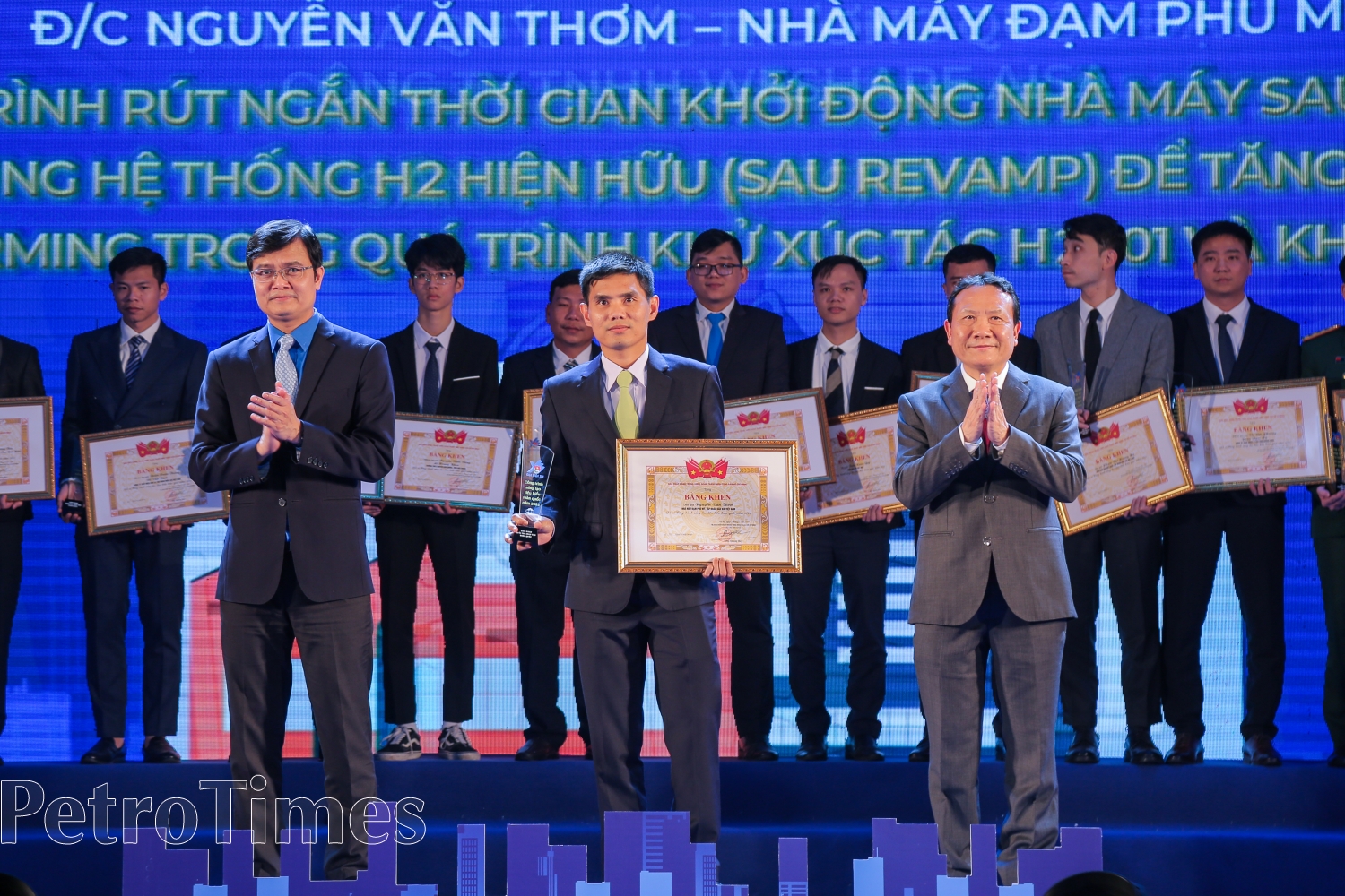 8 công trình của Tuổi trẻ dầu khí được tuyên dương 