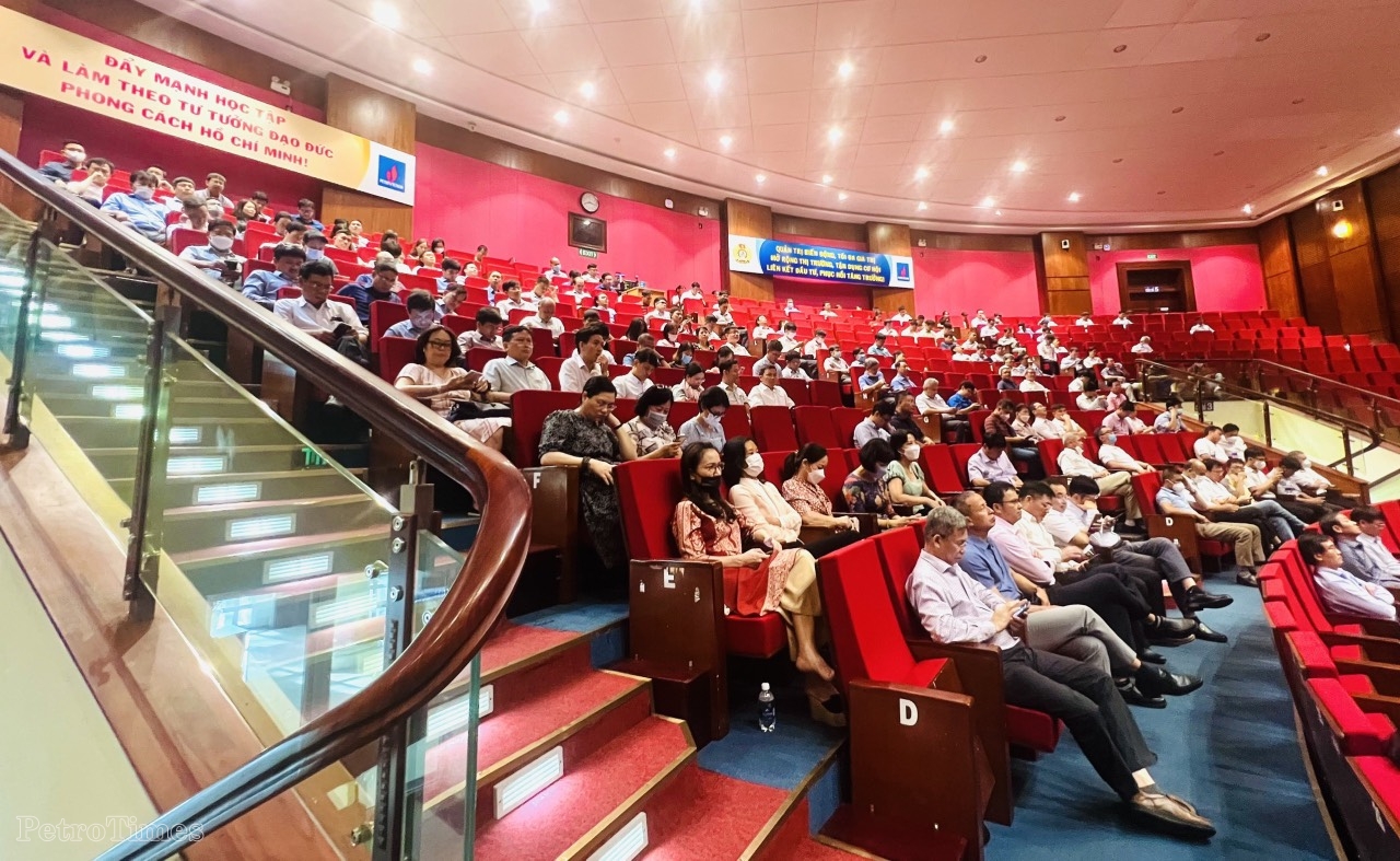 Đảng ủy Tập đoàn Dầu khí Quốc gia Việt Nam nghiên cứu, học tập, quán triệt Nghị quyết Trung ương 6, khoá XIII