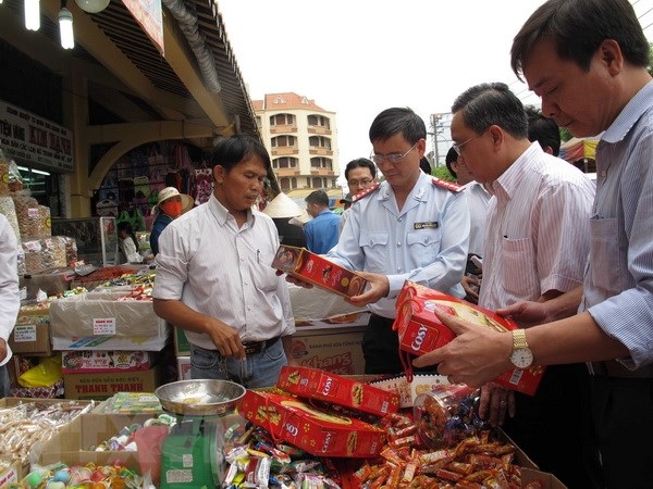 Lập 6 đoàn liên ngành trung ương kiểm tra an toàn thực phẩm Tết
