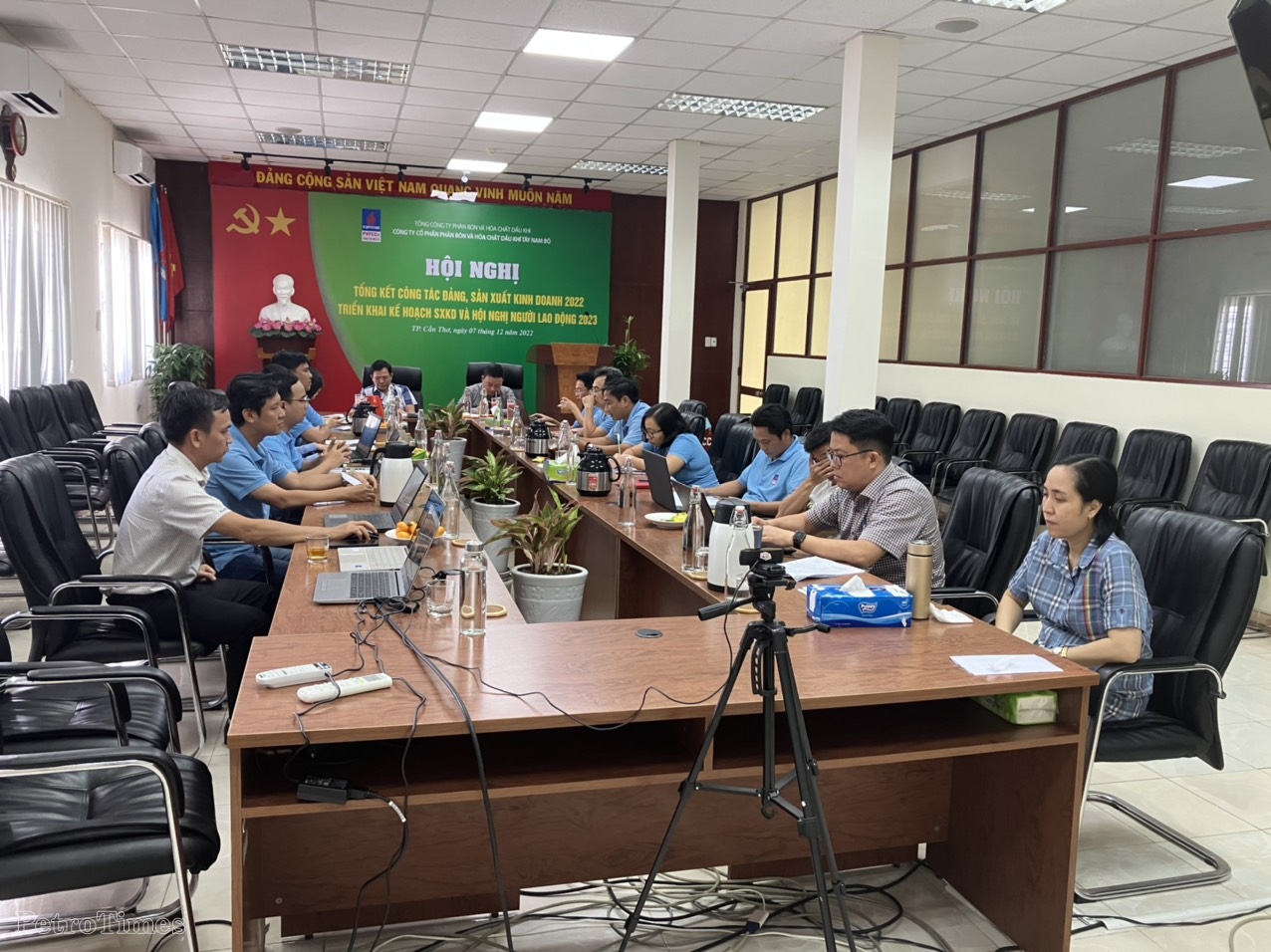 Đảng bộ PVFCCo nghiên cứu, học tập, quán triệt Nghị quyết Trung ương 6, khoá XIII