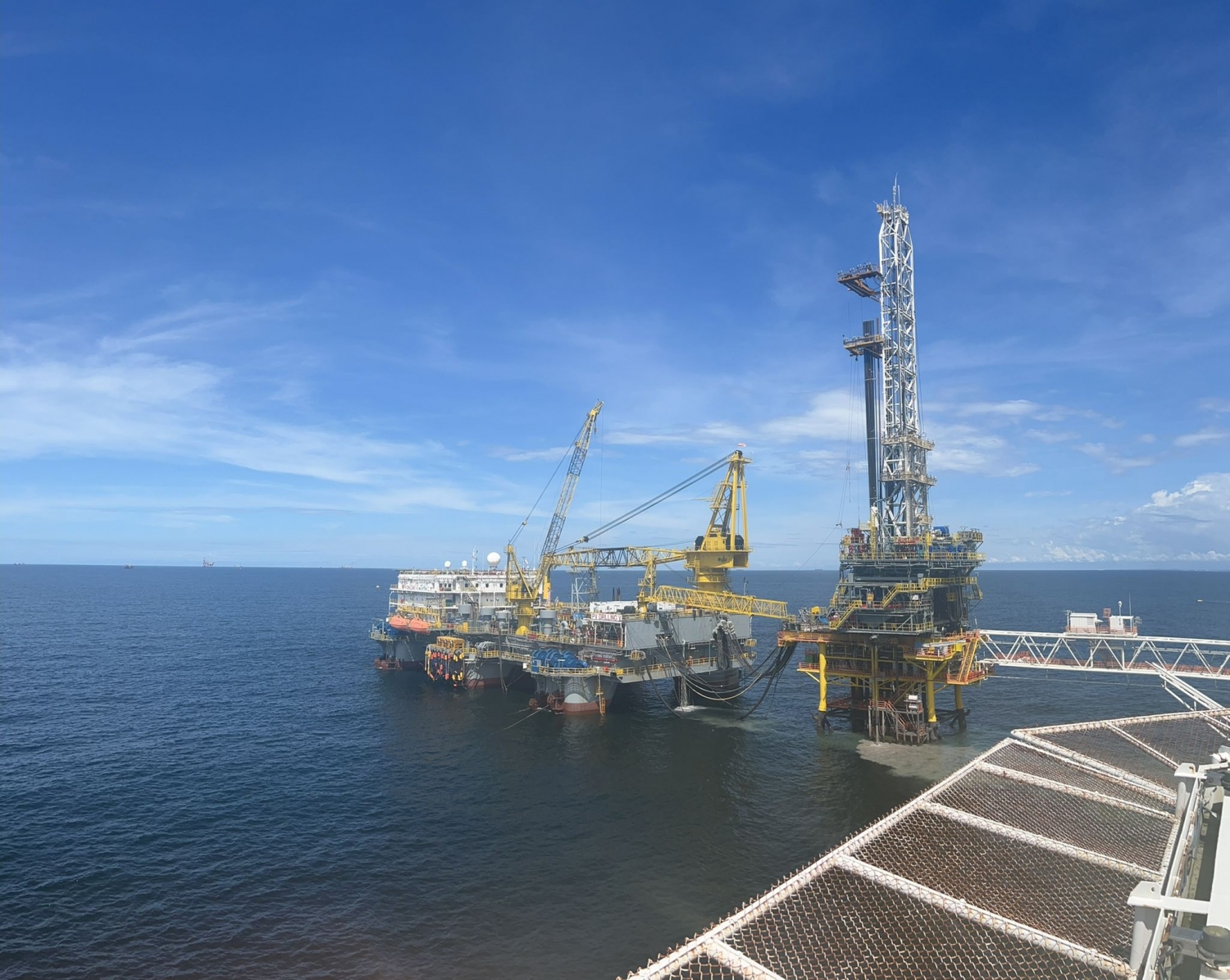 Giàn khoan PV DRILLING V vừa hoàn tất 2 giếng khoan cho khách hàng BSP tại Brunei.