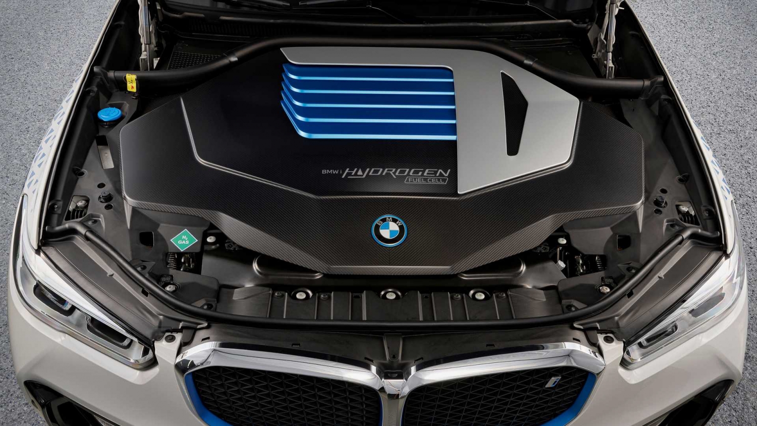 BMW thử nghiệm SUV chạy bằng Hydrogen BMW thử nghiệm SUV chạy bằng Hydrogen