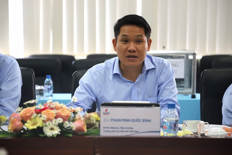 Đảng bộ Trường Đại học Dầu khí Việt Nam đoàn kết, sáng tạo, hoàn thành xuất sắc các nhiệm vụ được giao