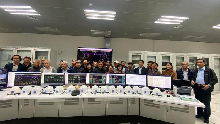 Chi hội Dầu khí Hà Nội gặp mặt, giao lưu với CBCNV Nhà máy Thủy điện Hủa Na