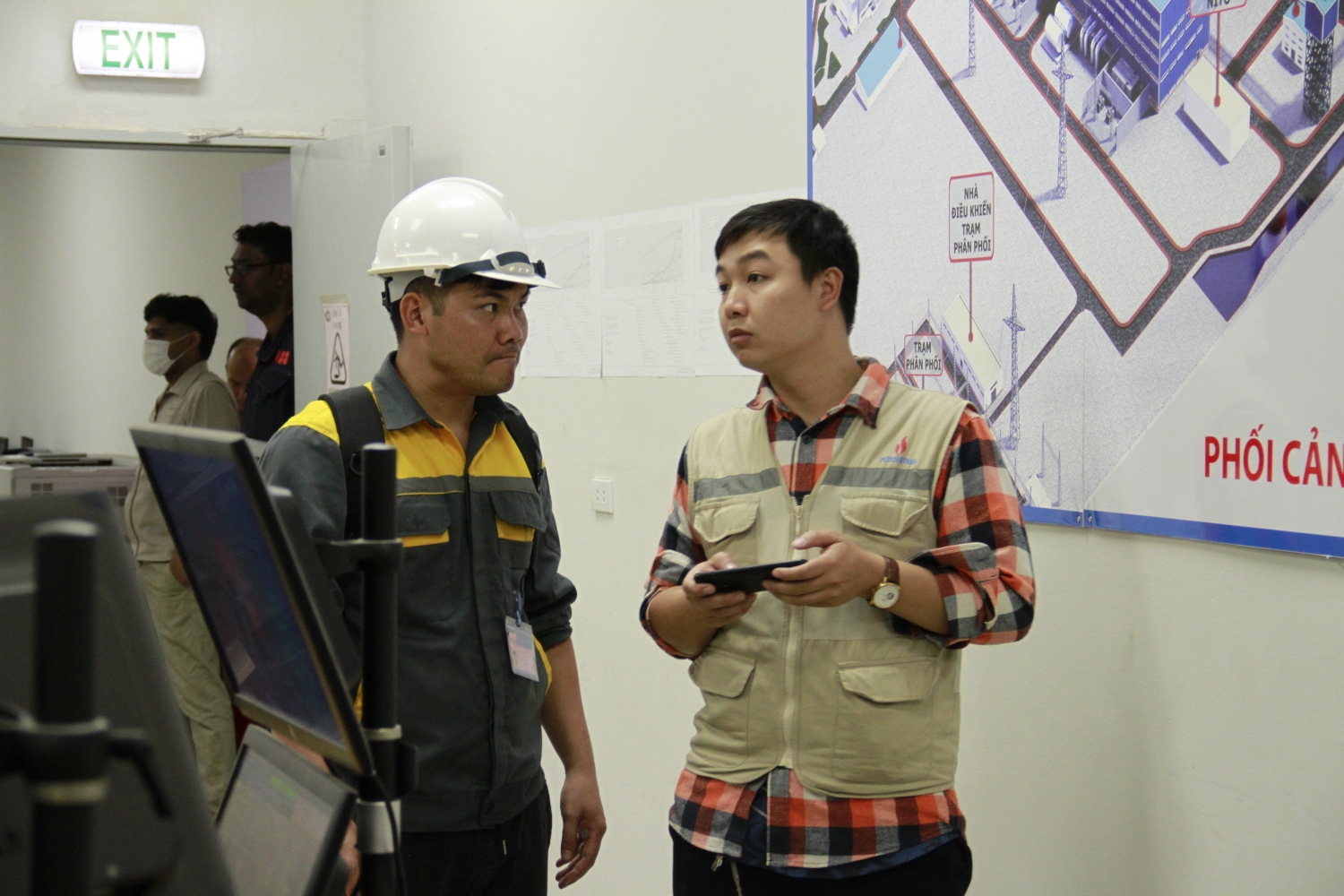 Chung tay chăm lo cho người lao động tại NMNĐ Thái Bình 2