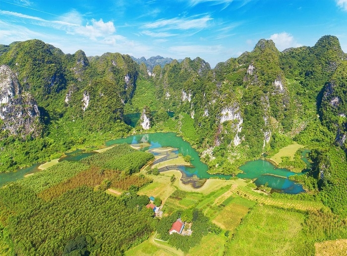 Trải nghiệm du lịch “leo núi thể thao” tại Yên Thịnh Trải nghiệm du lịch “leo núi thể thao” tại Yên Thịnh