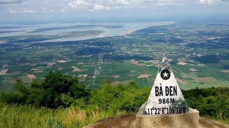 Tin bất động sản ngày 20/12: Dừng đầu tư 3 dự án bất động sản đô thị, du lịch nghỉ dưỡng núi Bà Đen Tin bất động sản ngày 20/12: Dừng đầu tư 3 dự án bất động sản đô thị, du lịch nghỉ dưỡng núi Bà Đen