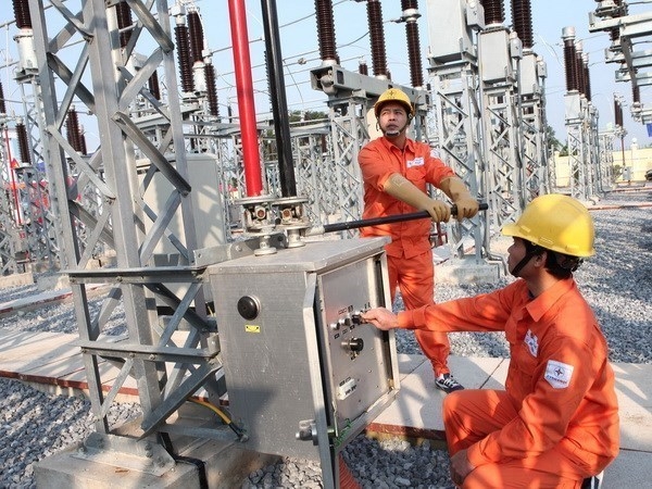 EVN: Tiết giảm chi phí năm 2022 trên 33.000 tỷ đồng, dự kiến lỗ 31.360 tỷ đồng EVN: Tiết giảm chi phí năm 2022 trên 33.000 tỷ đồng, dự kiến lỗ 31.360 tỷ đồng