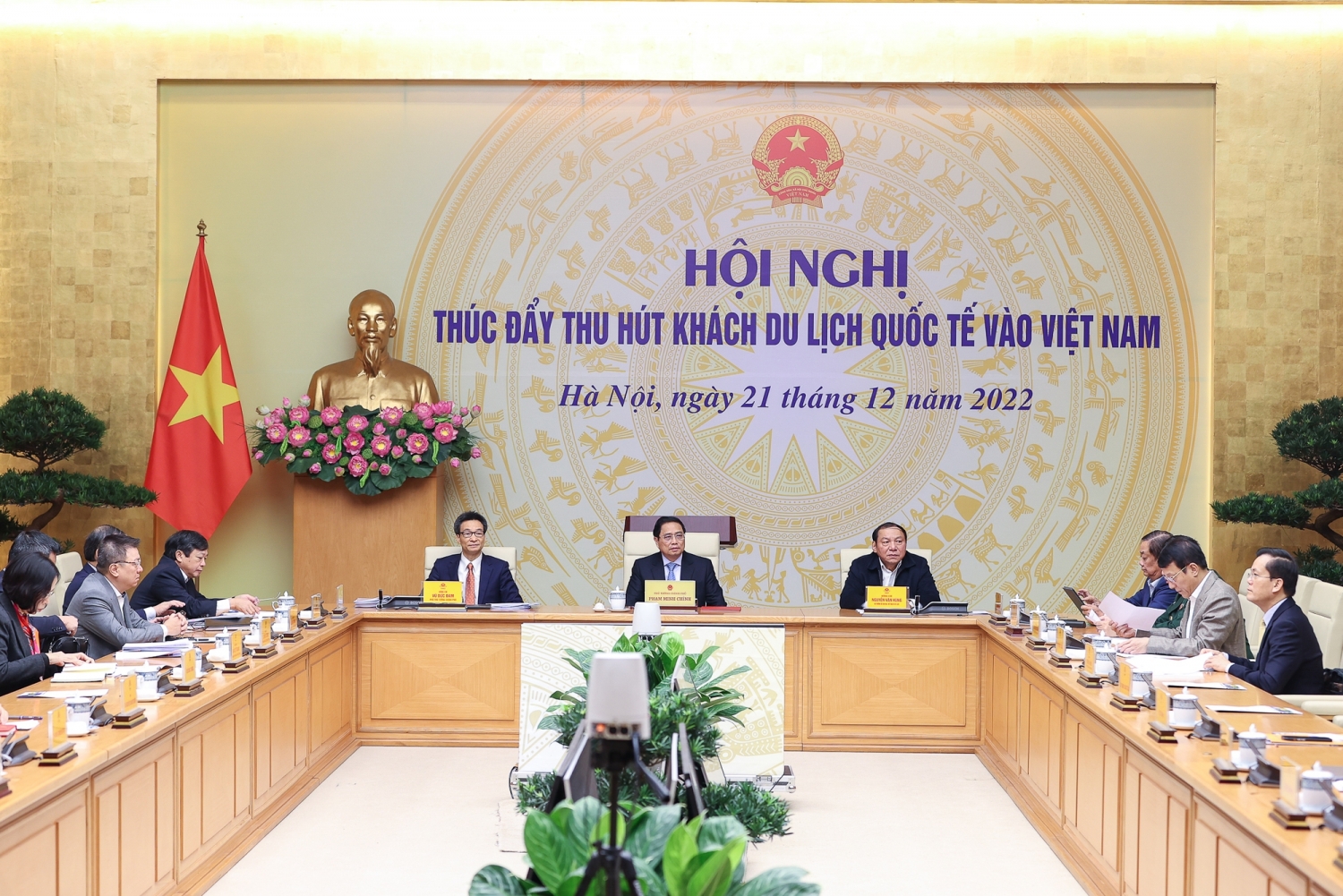 Thủ tướng: Cung cấp dịch vụ khách du lịch cần, chứ không phải cái sẵn có