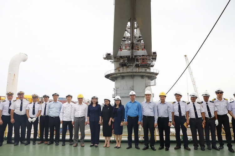 Phó Chủ tịch nước Võ Thị Ánh Xuân thăm, làm việc với Vietsovpetro và động viên CBCNV Dầu khí