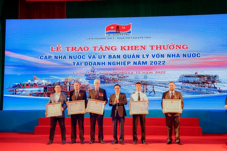 Vietsovpetro đạt thành tích đặc biệt ấn tượng, góp phần quan trọng vào thành công chung của Petrovietnam