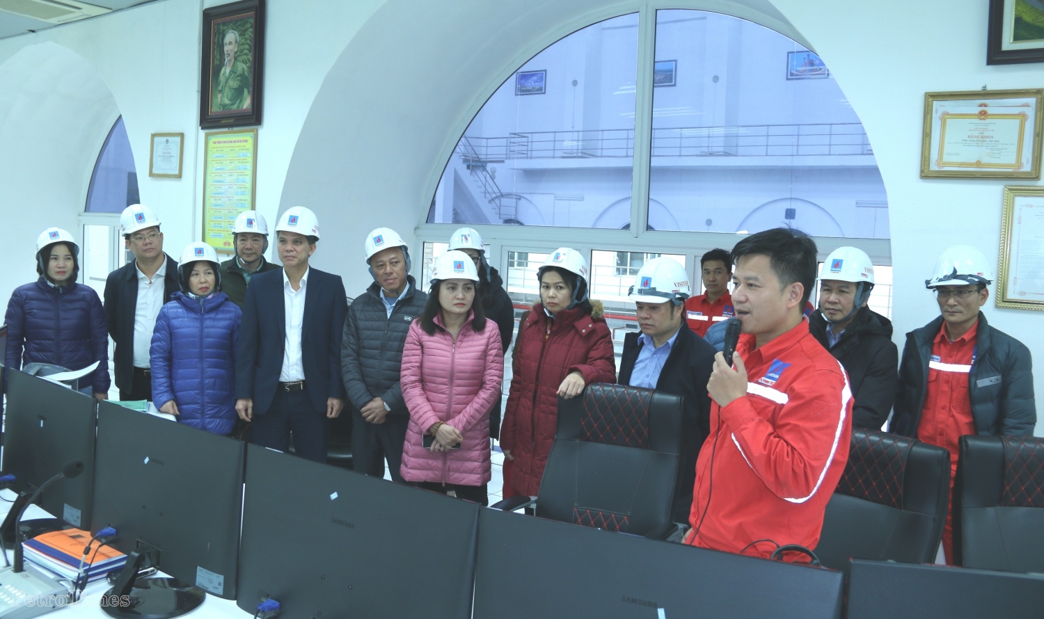 Ấm áp “Xuân nghĩa tình Dầu khí - Tết hạnh phúc, bình an