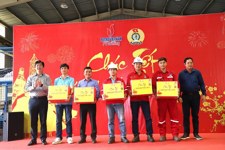 PV Drilling tổ chức chúc tết cho người lao động với chủ đề “Xuân nghĩa tình Dầu khí – Tết Hạnh phúc, Bình an”
