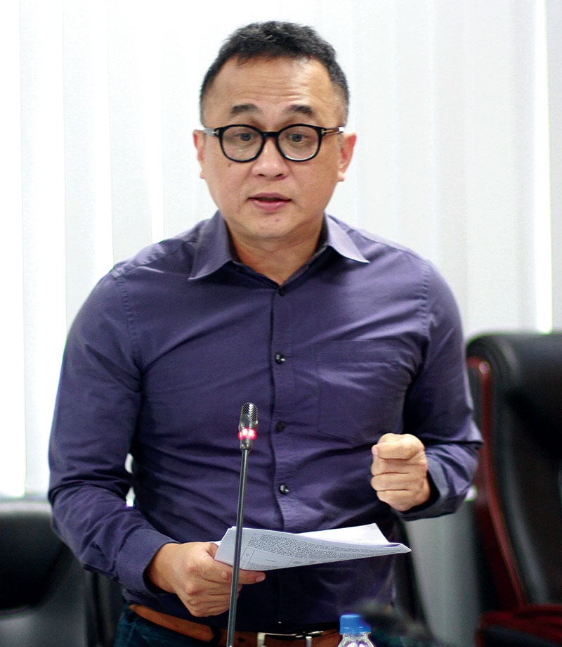 Nỗi niềm của người chuyên... 