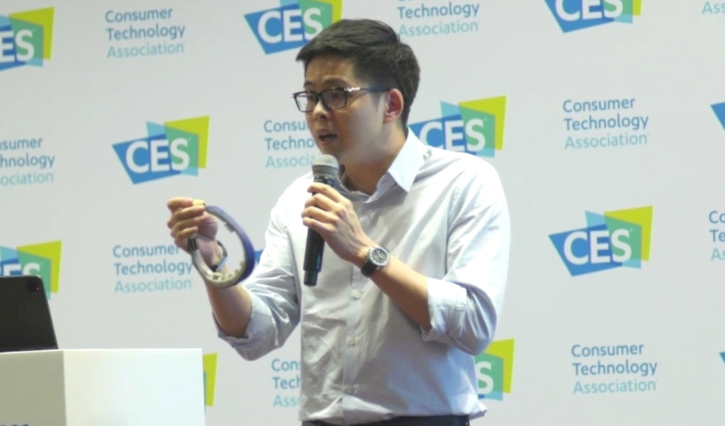 Đại diện Việt Nam giành giải thưởng Đổi mới sáng tạo toàn cầu CES 2023